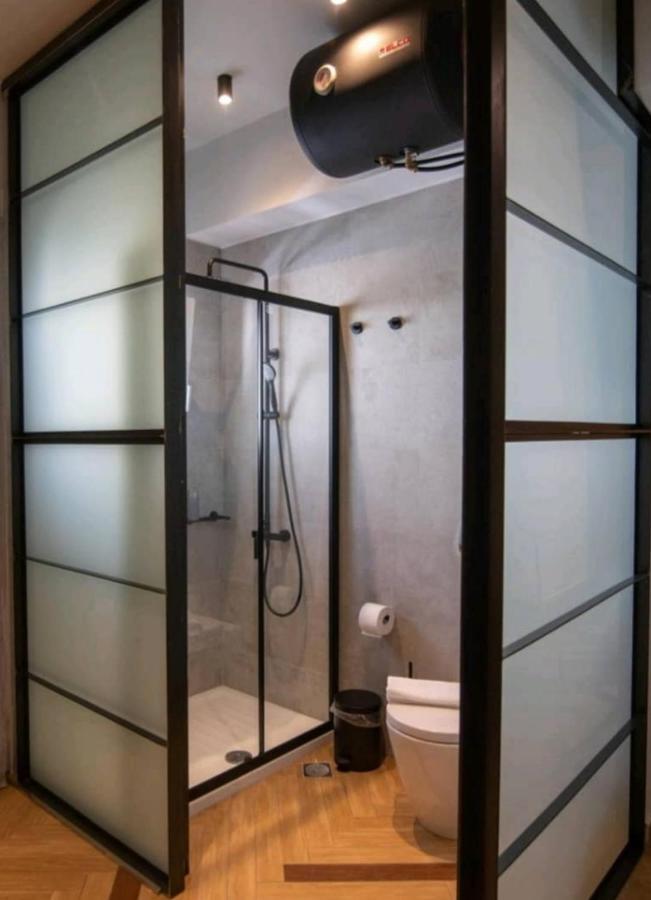 Sroom * Mesolóngion