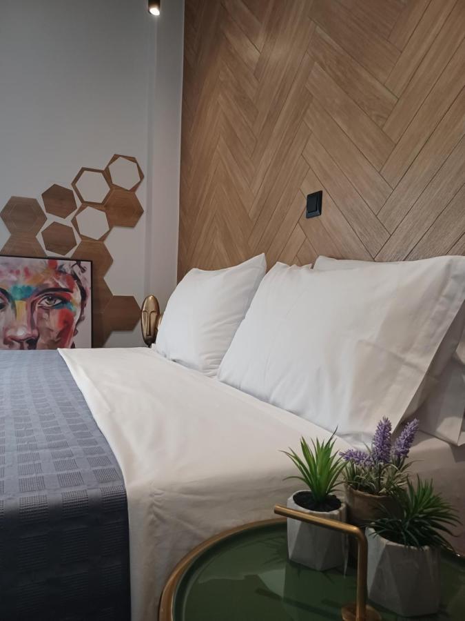 Apartment Sroom