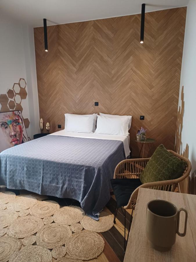 Sroom Missolonghi